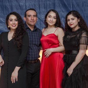 Meet your Posher, Aracely